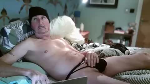 Adam online show from 02-18-26, 06:42