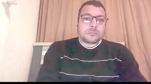 ukhalid82 online show from 10-27-25, 06:45