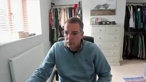 John online show from 05-12-26, 08:33
