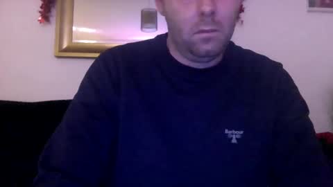 Snapshot of ukmatty3 chatting on 12-09-24, 02:45 ukmatty3 online show from 12-09-24, 02:45