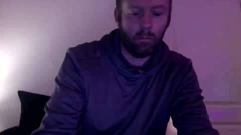 Snapshot of ukmatty3 chatting on 09-15-25, 09:59 ukmatty3 online show from 09-15-25, 09:59