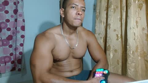 Felipe  model independent online show from 12-19-24, 06:45