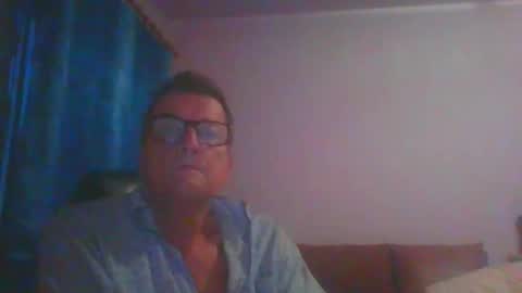 ulmeni4 online show from 10-20-25, 04:24
