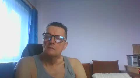 ulmeni4 online show from 02-12-26, 07:14