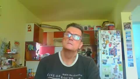 ulmeni4 online show from 06-10-26, 12:04