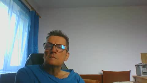 ulmeni4 online show from 06-11-26, 10:24