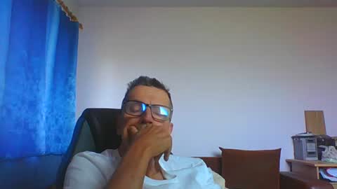 ulmeni4 online show from 06-19-26, 07:45