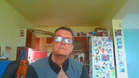 ulmeni7 online show from 04-20-26, 10:51