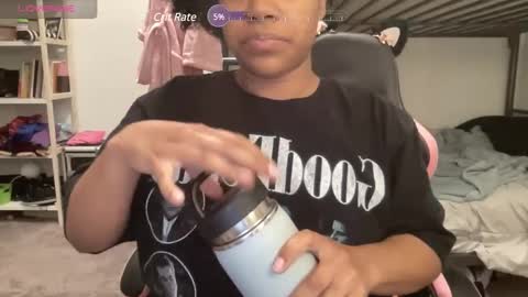 Chanel online show from 12-08-24, 01:56