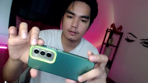 Snapshot of ultimatesexytrans chatting on 10-05-25, 05:55 Alex online show from 10-05-25, 05:55