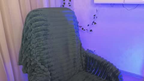 Ulyana online show from 12-02-25, 04:51