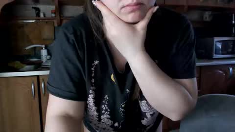 Snapshot of ulystar chatting on 02-15-26, 05:59 Ulyana online show from 02-15-26, 05:59