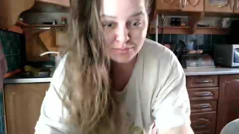 Snapshot of ulystar chatting on 03-08-26, 06:28 Ulyana online show from 03-08-26, 06:28