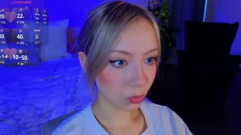 umpa_lummpa_ online show from 05-10-26, 02:28