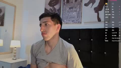 Snapshot of un_sluttyy chatting on 03-12-26, 11:49 un_sluttyy online show from 03-12-26, 11:49