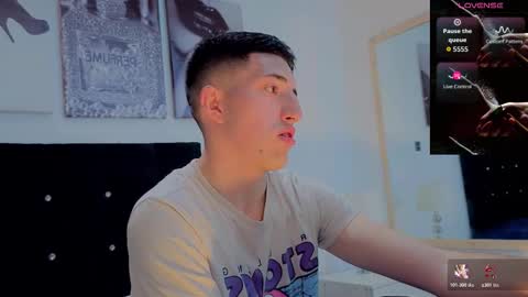 Snapshot of un_sluttyy chatting on 03-18-26, 11:02 un_sluttyy online show from 03-18-26, 11:02