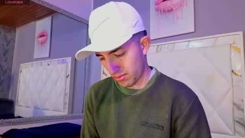 un_sluttyy online show from 06-17-26, 11:12