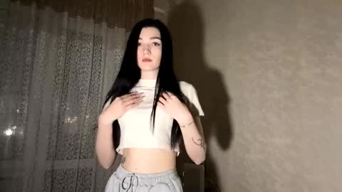 Isobelle lisi online show from 01-17-26, 12:32