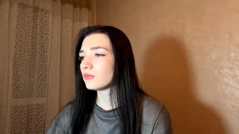 Isobelle lisi online show from 02-05-26, 01:05