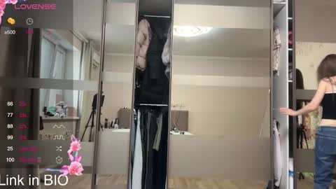 unarks online show from 03-17-26, 01:36