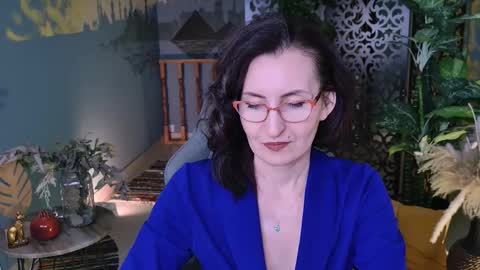 UnaTera online show from 12-14-25, 05:24