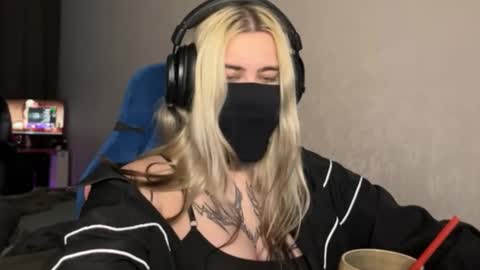 unaxyling online show from 02-20-26, 01:57