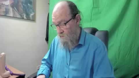 Uncle Hottie online show from 03-20-26, 06:57