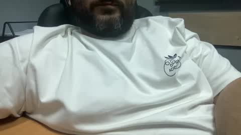 Snapshot of uncutdude321 chatting on 09-26-25, 11:47 uncutdude321 online show from 09-26-25, 11:47