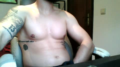 Snapshot of uncutedone7 chatting on 06-20-26, 01:19 YourDreamIfYouWant online show from 06-20-26, 01:19