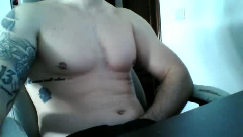 Snapshot of uncutedone7 chatting on 07-04-26, 09:37 YourDreamIfYouWant online show from 07-04-26, 09:37