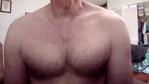 Snapshot of undecided9 chatting on 11-18-25, 07:29 undecided9 online show from 11-18-25, 07:29