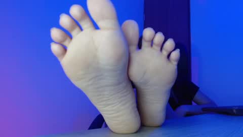   online show from 12-18-24, 03:15