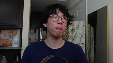 Snapshot of unhingedwang chatting on 12-09-24, 07:39 wang online show from 12-09-24, 07:39