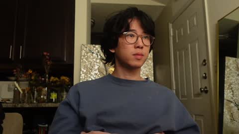 Snapshot of unhingedwang chatting on 01-11-25, 11:02 wang online show from 01-11-25, 11:02