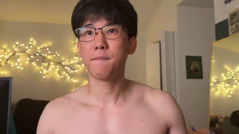 Snapshot of unhingedwang chatting on 09-21-25, 12:12 wang online show from 09-21-25, 12:12