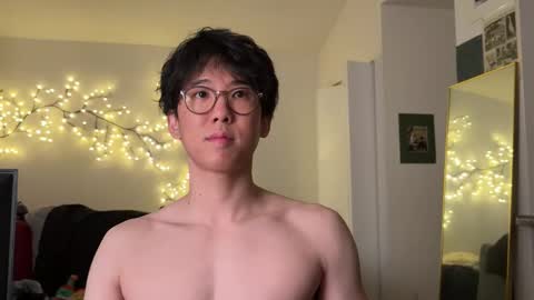 Snapshot of unhingedwang chatting on 10-20-25, 10:43 wang online show from 10-20-25, 10:43