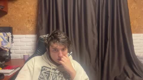 Snapshot of unholy_heat chatting on 02-14-26, 11:45 Anri online show from 02-14-26, 11:45