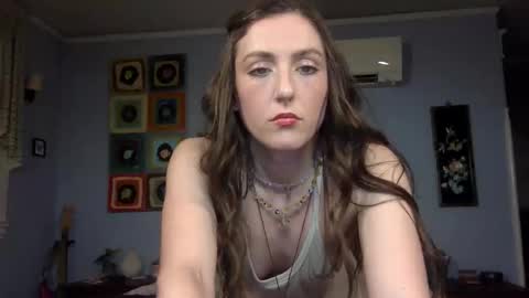 Lola Moonstone online show from 11-27-25, 04:25