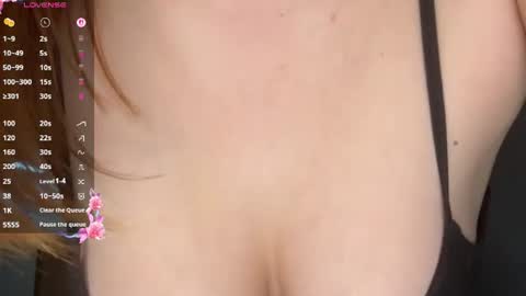 Mila here  online show from 07-10-26, 06:21