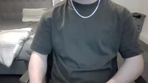 Snapshot of unilad3 chatting on 05-13-26, 03:20 unilad3 online show from 05-13-26, 03:20