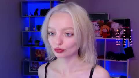 ShizukaShizuSHIZ online show from 09-20-25, 02:23