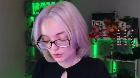 ShizukaShizuSHIZ online show from 09-25-25, 04:16