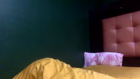 Thiago online show from 10-12-25, 02:43