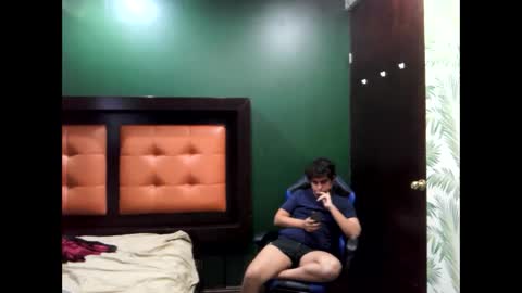 Thiago online show from 11-02-25, 04:59