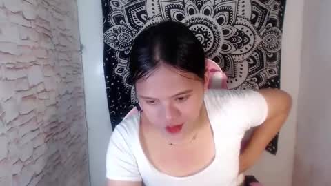 Snapshot of unlovely_arcii chatting on 10-21-25, 03:40 arcii online show from 10-21-25, 03:40