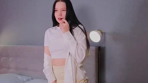 Sofia online show from 02-25-25, 11:19