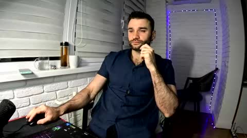 SlavaVibes online show from 04-13-26, 06:02