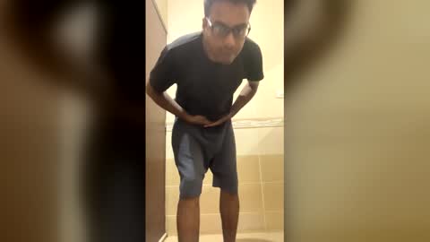 Snapshot of unparallel1221 chatting on 03-18-26, 10:51 unparallel1221 online show from 03-18-26, 10:51