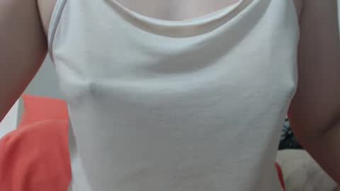 Snapshot of unpenetrated chatting on 12-31-24, 05:11 unny online show from 12-31-24, 05:11