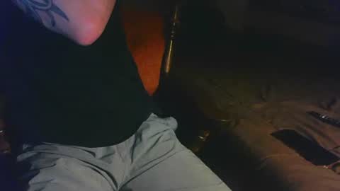 Snapshot of untouchableace84 chatting on 03-10-26, 03:11 untouchableace84 online show from 03-10-26, 03:11